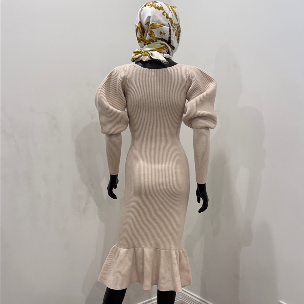 NEW Khaite Carolyn Bessette Style Sculptural Wool Knit Dress XS Bergdorf Goodman - Picture 12 of 16